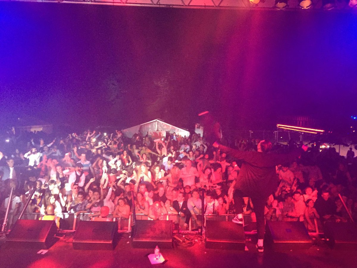 sigmahq's tweet photo. Total blast last night @studentswansea #SSB16 See you again real soon! 🔥 @BALENCIAGA https://t.co/YfdrTT1YHQ
