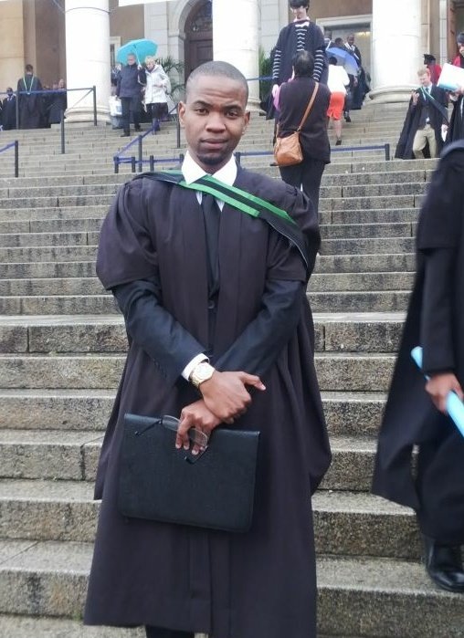 FulcrumCapacity's tweet image. Every moment of listening to your music gave me motivation to make it this far. Thank you @NipseyHussle #UCTGrad2016