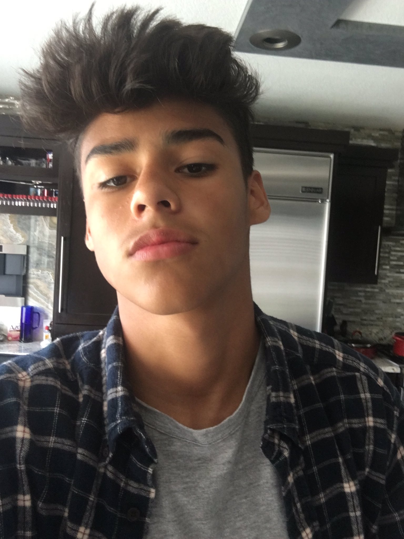 Andrew Davila (@andrewdavila_) • Instagram-Fotos und -Videos