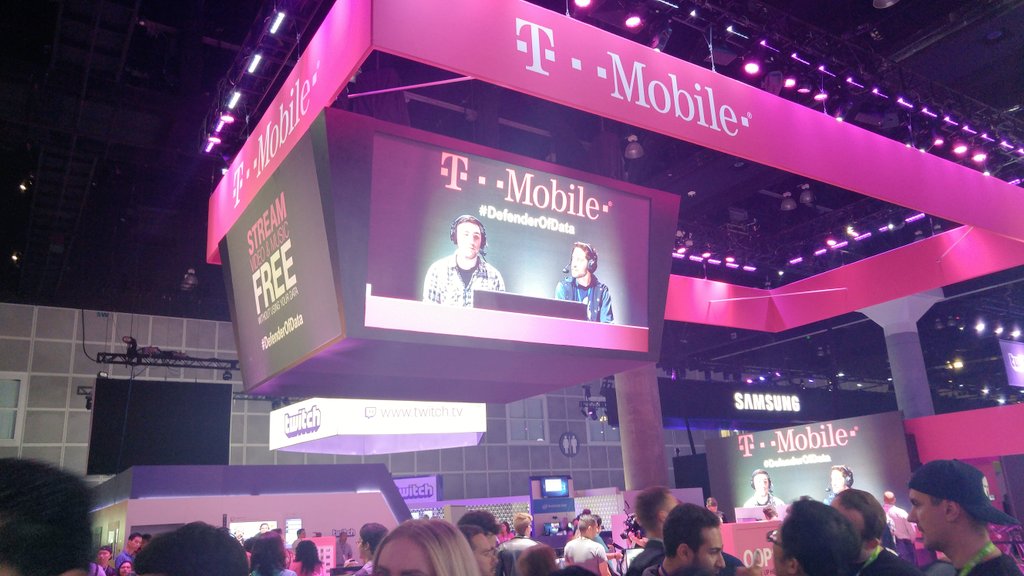 MsGlea's tweet image. Sights from #e3 #DefenderOfData @TMobile