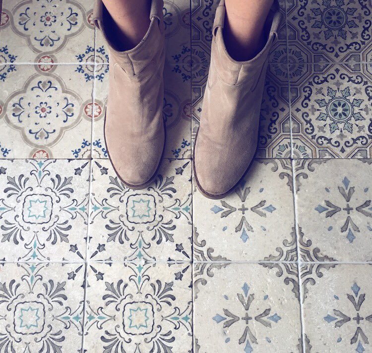 StoneImpression's tweet photo. #ihavethisthingwithfloors #tiletuesday https://t.co/IIYkFMJQhF