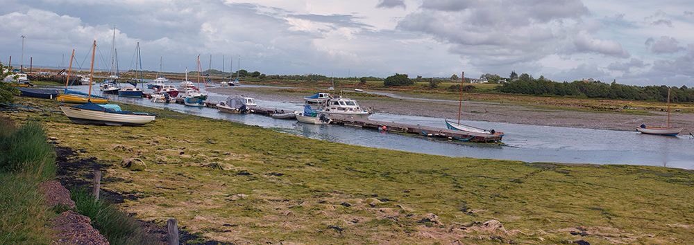 ChrisOrchin's tweet image. #IsleofWight #Shalfleet #quay #yachts #boats