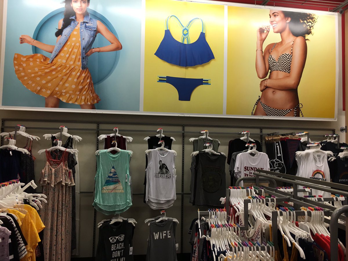 McClim1's tweet photo. Working it w/ waterfalls at T0068 @breanne_moody @cjdoering @JenieBrisson @PMessenbrink https://t.co/xpZsBL2yqL