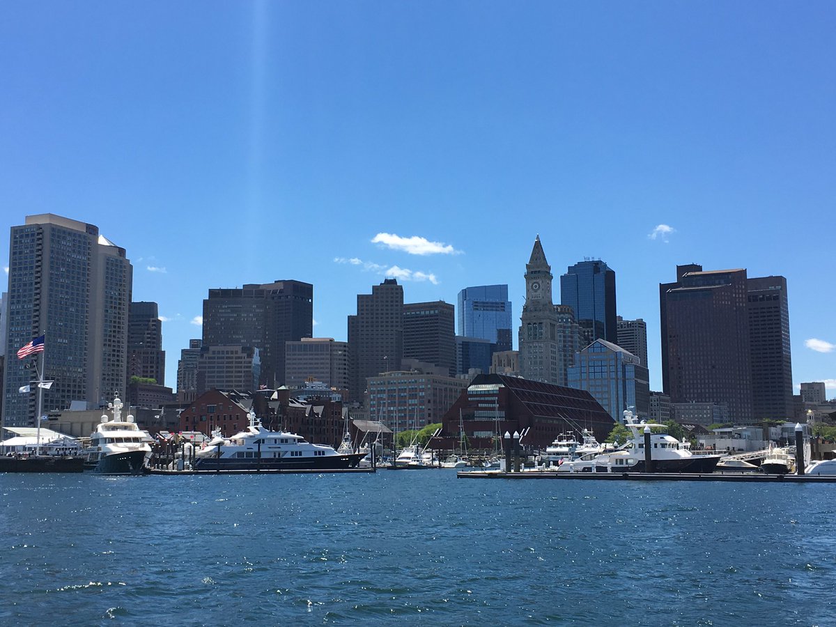 yycSOLE's tweet photo. Thx @bostonpolice for the tour for @HarvardNPLI with @FresnoF15Driver @JenniferLThill @MrsChrisGodfrey @postf15 https://t.co/tMpJEmcjog