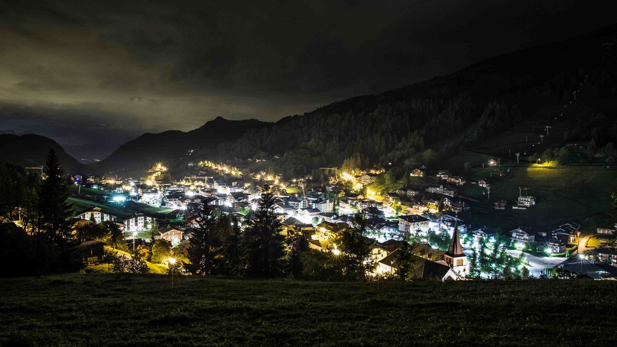 Crankworx's tweet photo. The sun has set on Day Zero - tomorrow we open a new chapter of #mtb and #Crankworx history. Bonne nuit, #LesGets. https://t.co/UJcclS6NjD