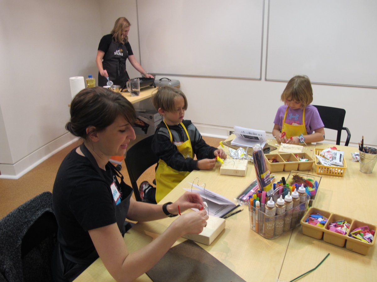 SpeedArtMuseum's tweet photo. Sign up for our July #speedworkshop, Guardian &amp; Child Side-by-Side Jewelry Making! https://t.co/cIeRxGYkDv https://t.co/DiU7v6cMq0