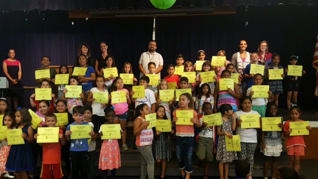 XNina01's tweet photo. JO third grade academic &amp; citizenship awards assembly!🎉📚📝🤗@CajonValleyUSD https://t.co/4Q7OQBfbCm