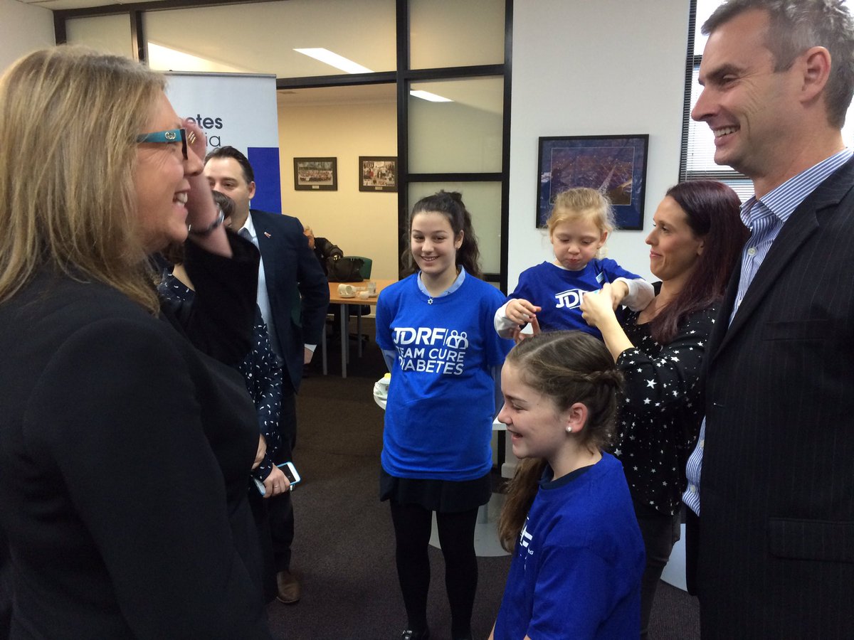 CatherineKingMP's tweet photo. Joining with the fantastic families from @JDRFaus to announce Labor's commitment to Type 1 Diabetes https://t.co/8beTUqyDWG