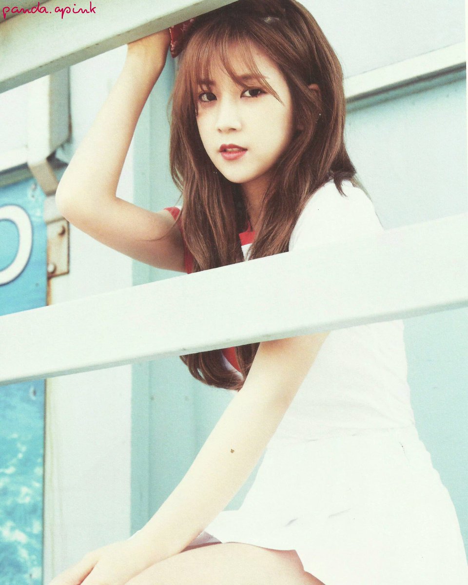 Rongfanbase's tweet photo. Chorong (@Apinkpcr) for *Girl’s Sweet Repose Photobook* by panda.apink https://t.co/CyYvSfvHkQ