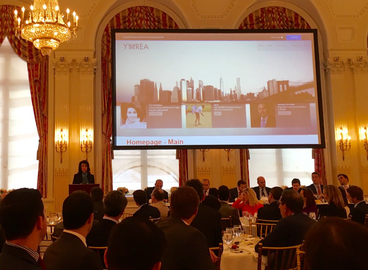 PaulMilunec's tweet photo. At today’s #YMWREA luncheon, Mary Ann Tighe of @CBRENYC discussed the future of #NYC and its #CRE market. $CBG https://t.co/ldouUP8Zaf