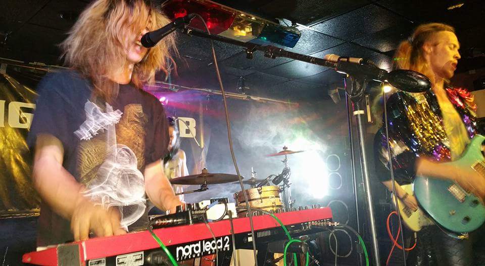 lizzie71's tweet photo. The journey continues @thefameriot #kentucky #bounce #FreekInvasion #radio #dustfunk #tfr
https://t.co/Uh5yLClRXG https://t.co/ZhKgyu9BDn