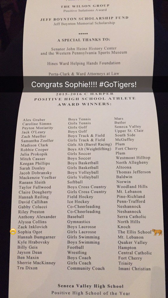 Congrats to Ellis Sr. Sophie Ogot for her recognition as a 2015-16 C Harper Positive HS Athlete! @PositiveAthPitt