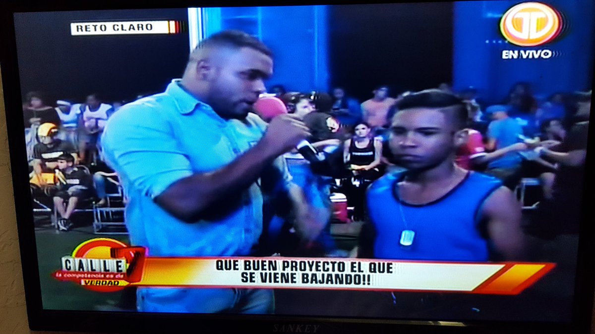CortezDelfia's tweet photo. Felicidades Orgullo C3 @robertoedwards4 presentador de @calle7panama "Arma tu 7" Excelente! @Telemetro @TReporta https://t.co/z13QXYFDVb