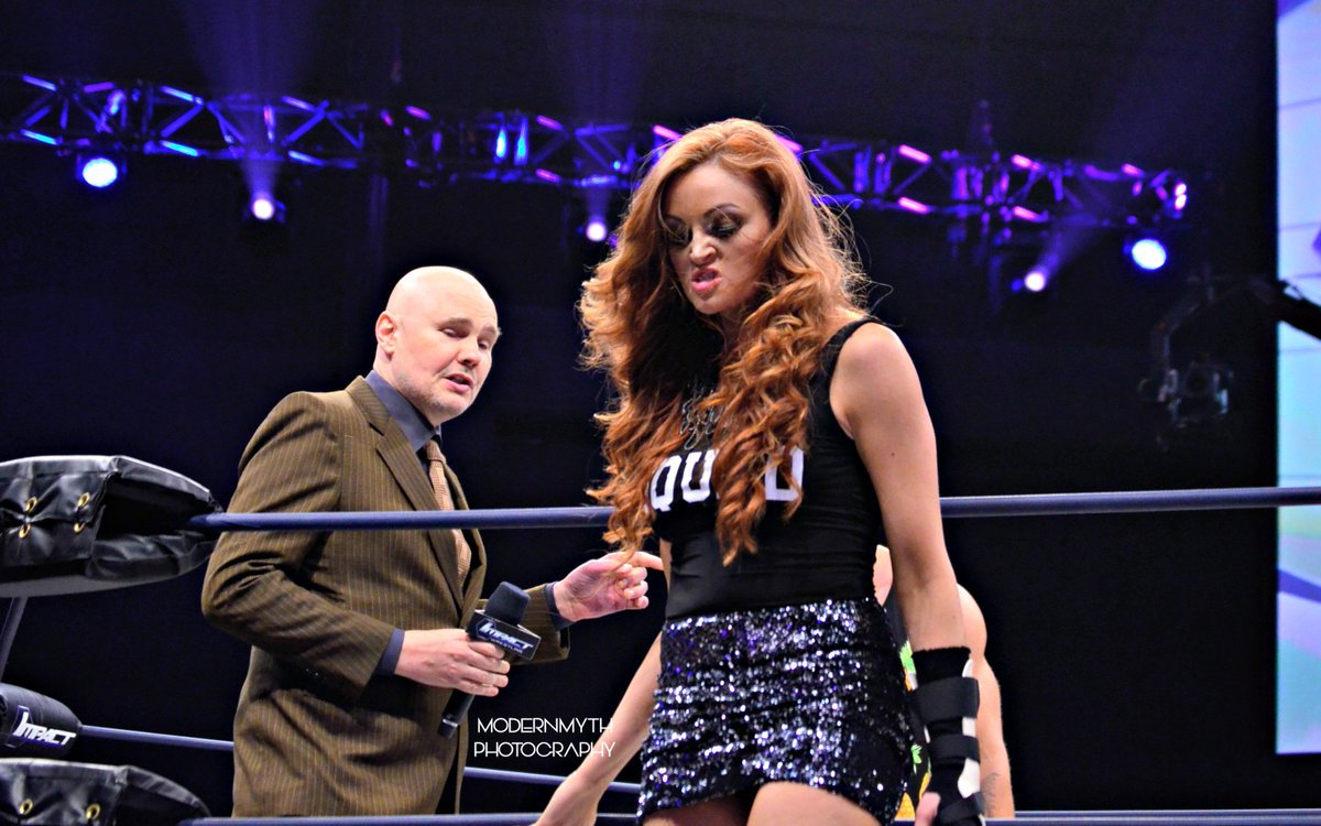 _ModernMyth_'s tweet photo. @MariaLKanellis @Billy_Corgan after #DixeCarter handled business... #ModernMythPhotography https://t.co/J32u8u1eCf