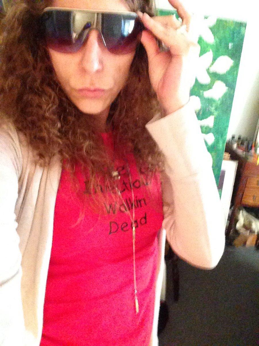 InfectiousDead's tweet image. #thewalkingdead @rushtory 
Rockin my official 
The Infectious Walking Dead 
Tee! Fuck yea 😉