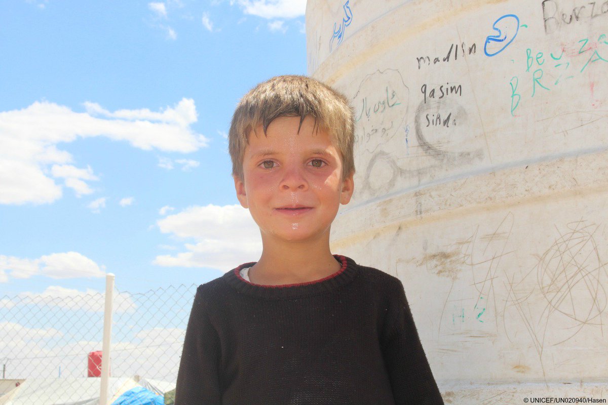 "Saya suka sekolah—saya ingin bekerja di bidang pendidikan ketika saya besar" Rezan, 9, yg tinggal di kamp di #Syria