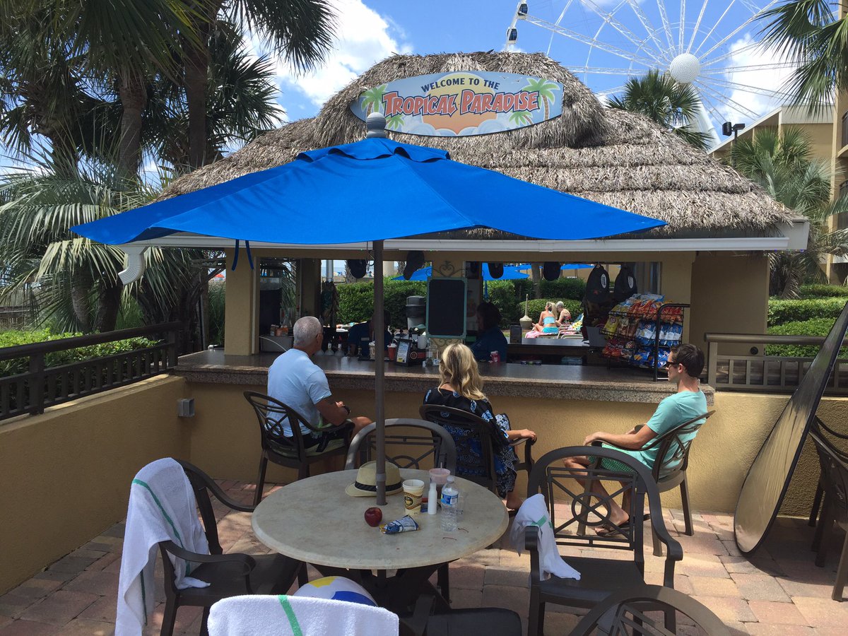 There's a break in the action during the photo shoot... at our great pool bar. Go to goo.gl/vrRnB8 &amp; book!