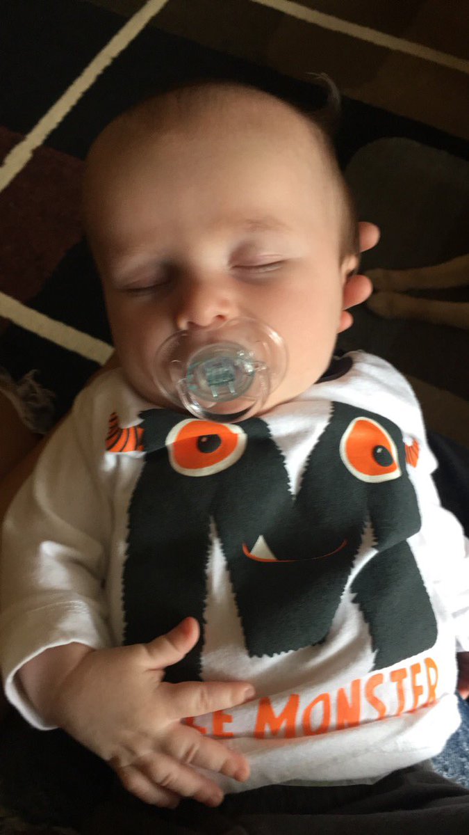 dunn_perkins's tweet photo. Today my day consisted of babies and puppies I am not complaining😍👶🏼🐶 https://t.co/dCbh95goxa