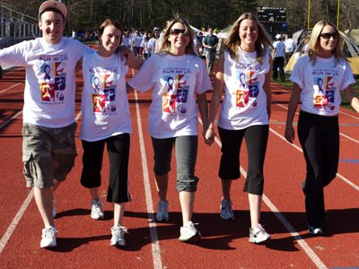StapletonRFL's tweet image. Are you a past supporter of #RelayForLife? Bring your old Relay shirts to wear during our Relay T-Shirt Lap!