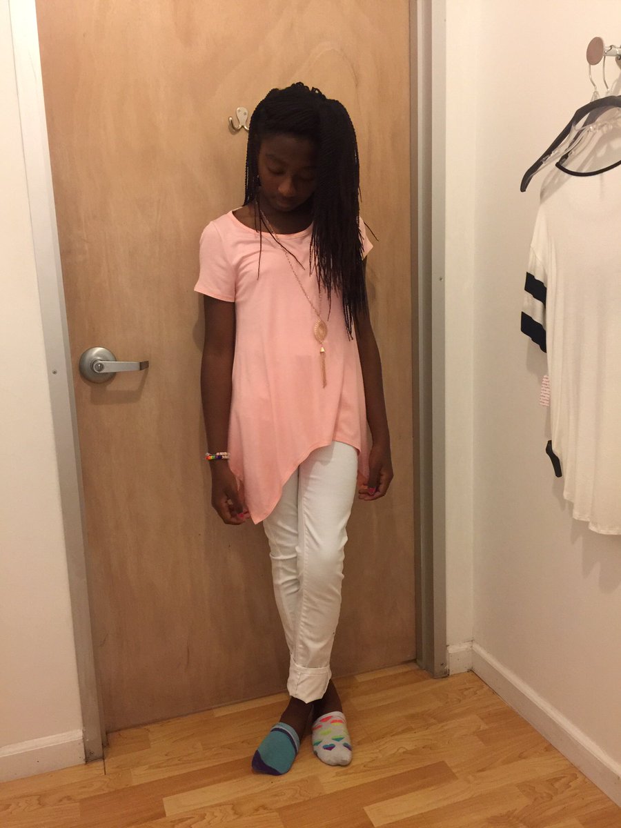 TeamHinesFamily's tweet photo. Shopping for middle school clothes! My baby is growing up! @JadaBear1901 #jadaogeerally  https://t.co/I5QSR9pm4a via ^Whittney H.