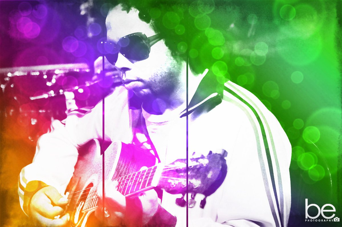 EdroMax's tweet image. Makin my PAGES AND RECORDINGZ YALL!!!