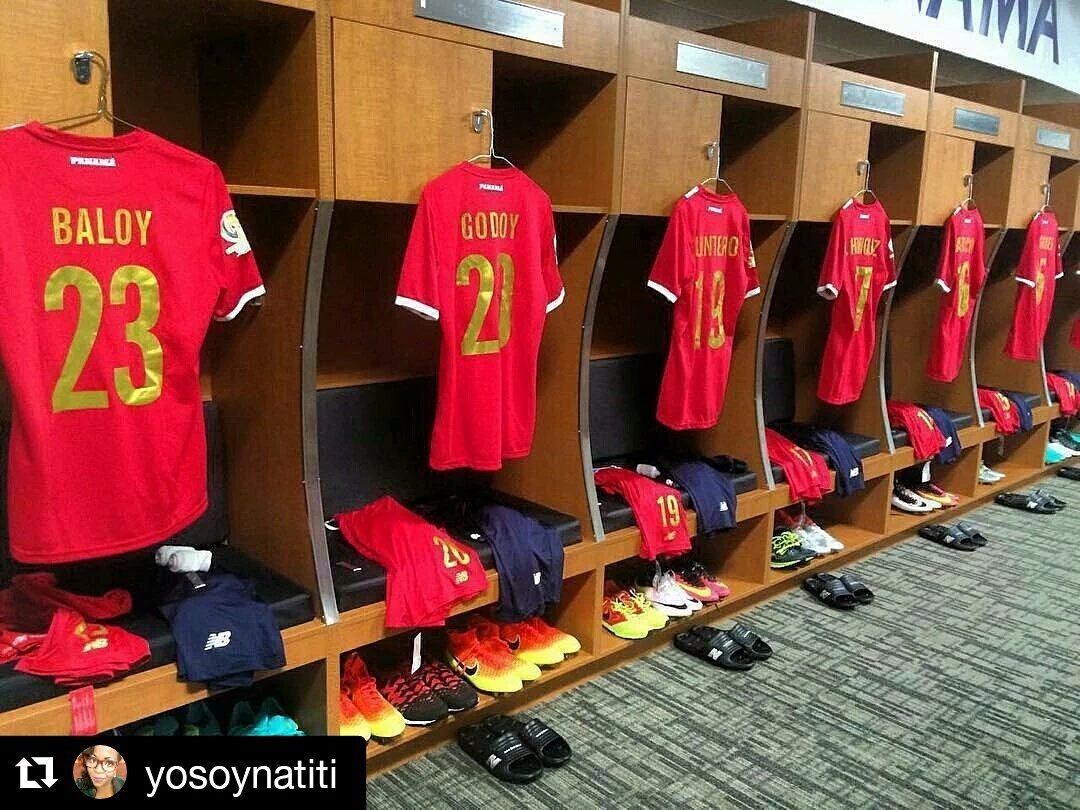 CopaAmerica16c's tweet photo. Final del Partido Panamá 2 Chile 4 Chile avanza a 4tos #Copa100 https://t.co/NN3dYvTppt