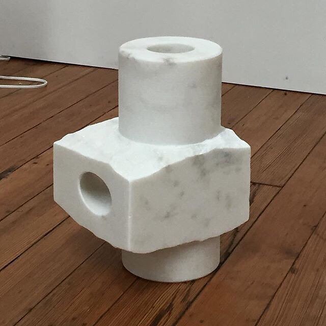 minmobox's tweet photo. .
.
.
 @johnson_trading : @rob.oconnell

#minimal #marble #art #design #white #arist #ins… https://t.co/K5viEUEhbt https://t.co/jZ2G5DSGsf