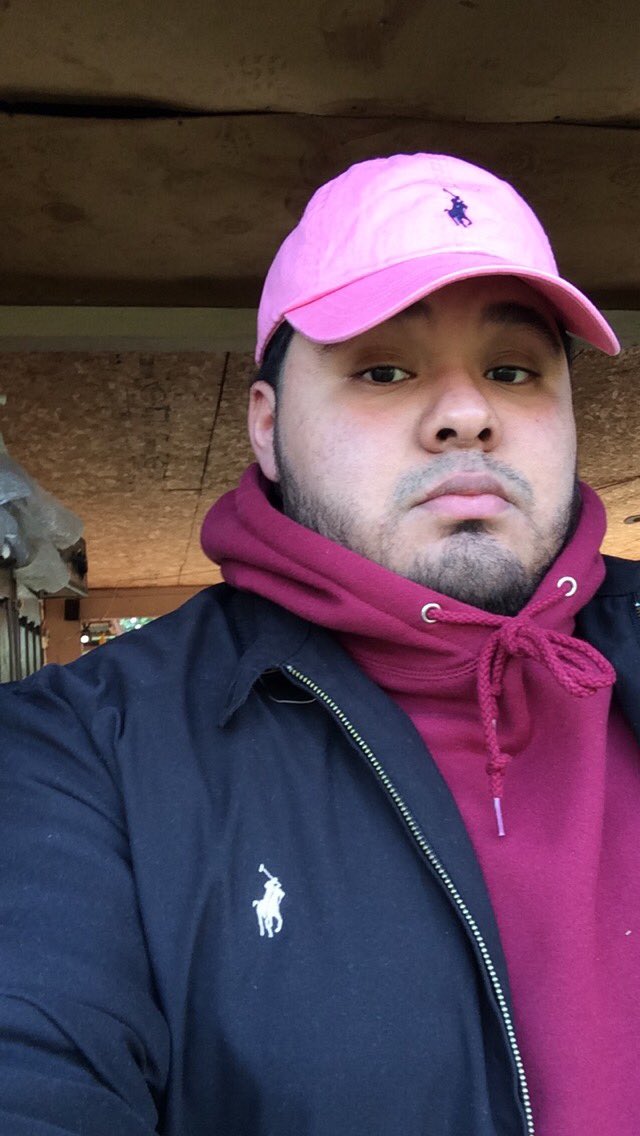 PrettyGordoIBe's tweet image. #HispanicBoysBreakTheInternet