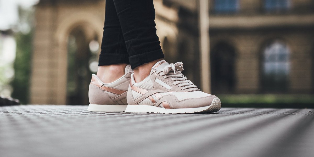 reebok classic nylon gold
