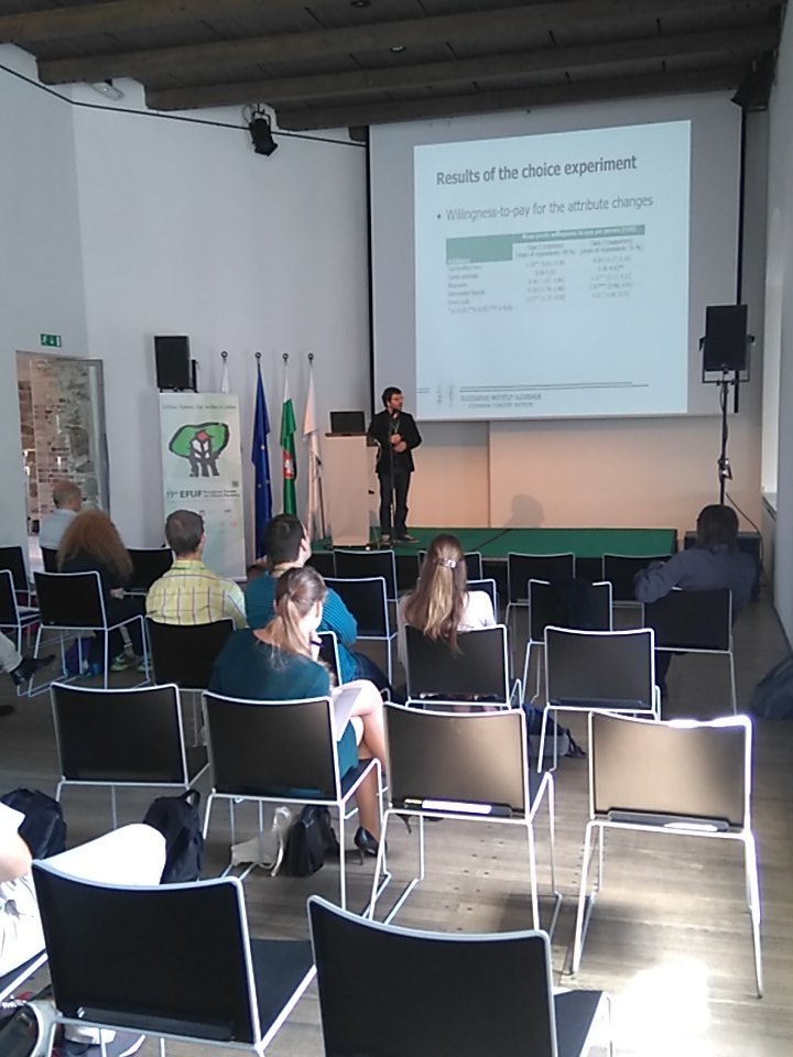 PlaninsekSpela's tweet photo. Outstanding trees, forest clearings and waymarks attract people, says Japelj on #EFUF2016 https://t.co/BXVBScRdpz