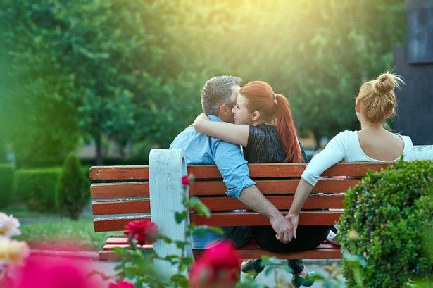 WickedSwinging's tweet photo. #tinder #datingapp https://t.co/SMevmKhkCH Quarter of Brits use dating apps - even when they're in a relationship https://t.co/40LU5UIB2s