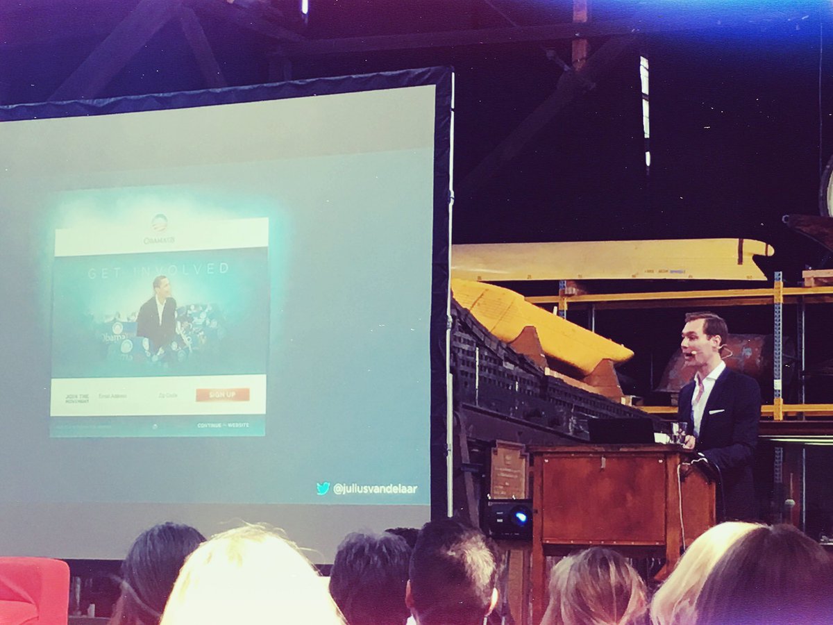 nilstissen's tweet photo. See what works: @juliusvandelaar zeigt #multivarianttesting bei der #obama08 Kampagne. #research #ucd #markencamp https://t.co/z7ty1QHHjx