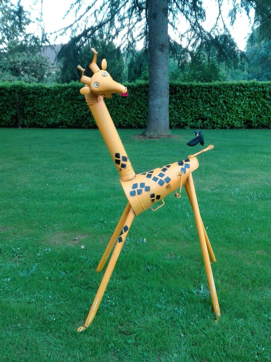 Ce week-end débute Goujoun'ART "Autour de Gaston Mouly" à Goujounac. 
Programme complet : goujounart.eu