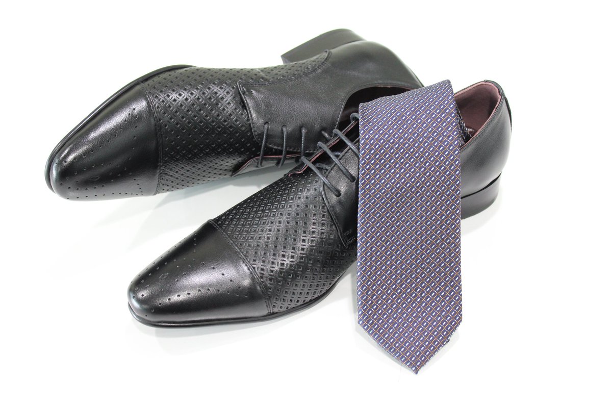 WayinGroup's tweet photo. Timeless Elegance 
#menswear #shoes #fashion https://t.co/yeRsPTYGsK