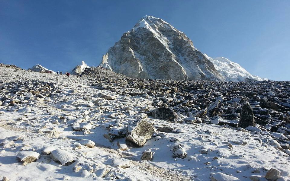 MegaAdventures's tweet photo. Are you willing to climb Lobuche Peak  form 2 Oct 016 to 21 Oct 016,more details login at  https://t.co/WizCcyfEVX https://t.co/4DQWvn48xA