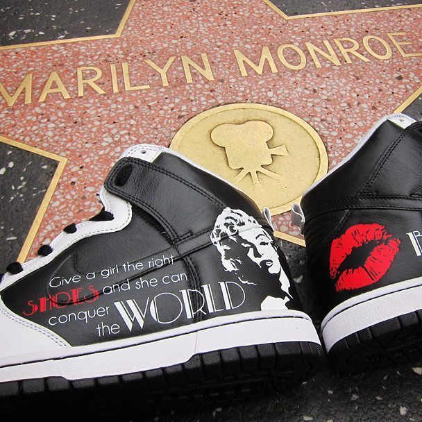 CustomSwaves's tweet image. I missed it yesterday, but Happy Birthday @MarilynMonroe! 🎂 #freehand #swaves #customswaves #nike #nikesb #customsh…