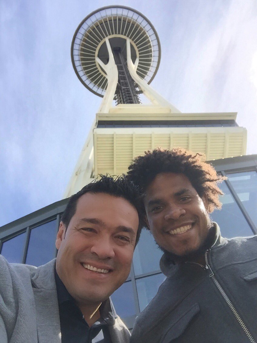 DocQuiceno's tweet photo. Revisando a @romantorres05 🇵🇦 🇨🇴🇺🇸 @SoundersFC 👍🏽⚽️😄 todo muy bien; Coming 🔜 Stronger 💪🏽💪🏽🙏🏻🙏🏻 https://t.co/qGR9PNUaqa
