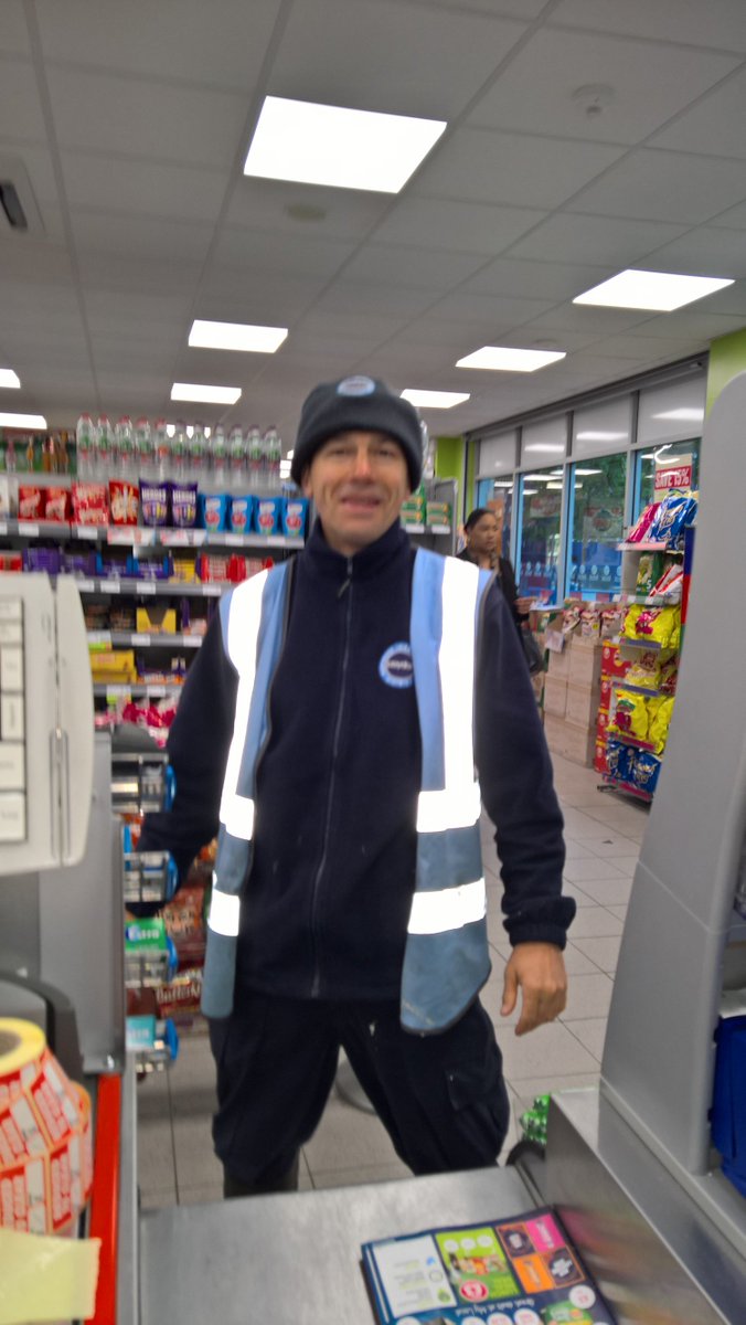 MyLocal East Croydon tweet media