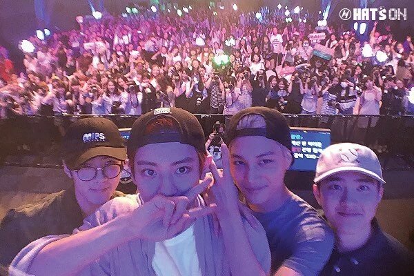 [UPDATE] 160603 hatsonpp's IG Update - Sehun, Chanyeol, KAI &amp; D.O.
instagram.com/p/BGLQQcUstKP/
scontent.cdninstagram.com/t51.2885-15/e3…