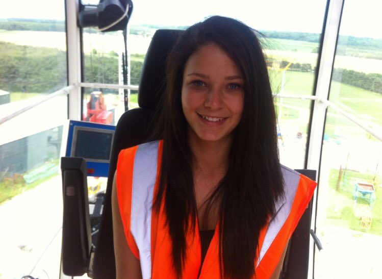 CaseyElsby's tweet photo. Please read my article for @WomanthologyUK  about women in construction https://t.co/D1SlLqPRIC https://t.co/QiaOnTbcWQ