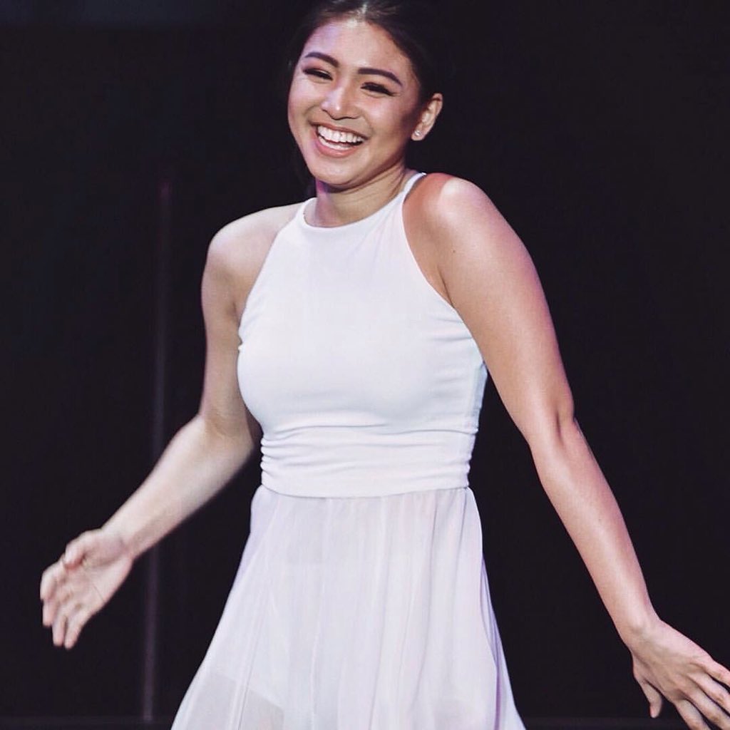 becbecarmstrg_'s tweet photo. Uwi kana! Gathering na tayong Naddicts. Dali!! Hahahaha joke! @hellobangsie 💋 https://t.co/wjE0QYSrta