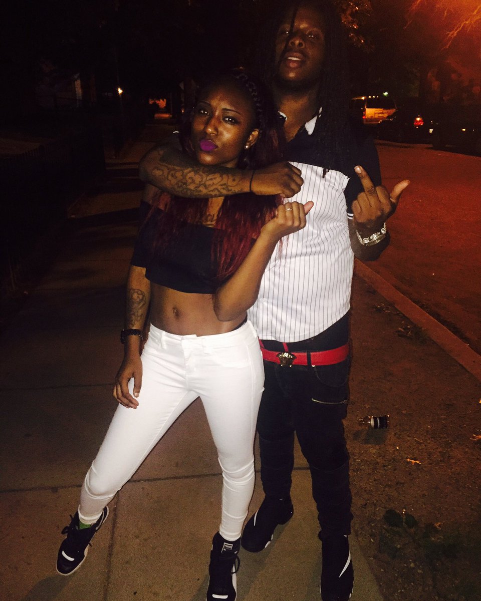_dayynation's tweet photo. they treat me like a 👑een in my hood https://t.co/qbjPnHWIQx