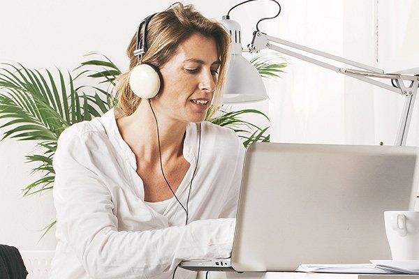 HRGrapevine's tweet image. Why you should let your staff listen to dance music at work

okt.to/0hvY1x | #HR