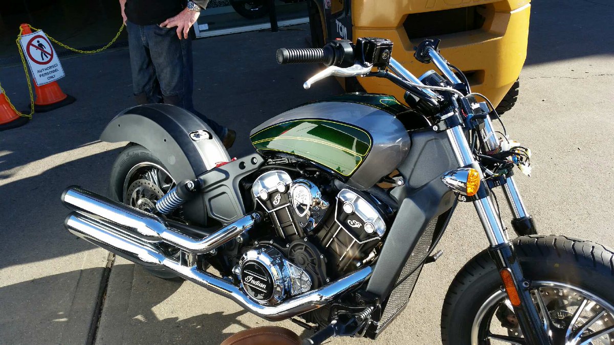 RaceartDesigns's tweet photo. Project "Real Steel" Scout preview #indianmotorcycles #indianscout #ppg #tonyedser #raceartdesigns https://t.co/kBvE81eUH5
