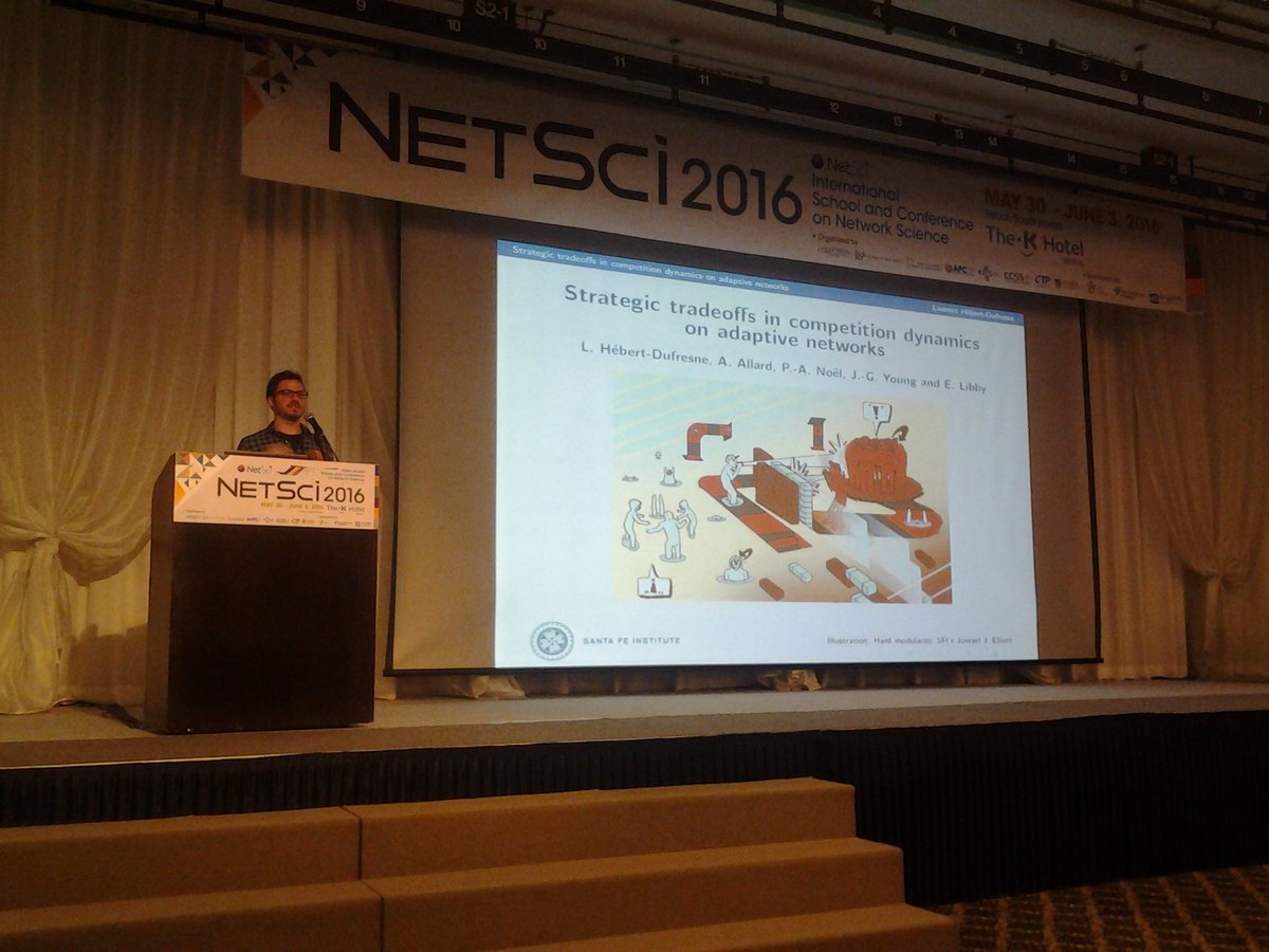 Laurent Hébert-Dufresne unveils our latest project at #netsci16. Paper will be on arxiv next week