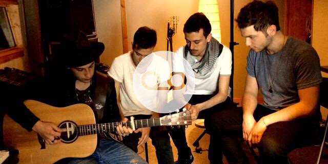 Totape_social's tweet photo. #RinoGaetano L'omaggio dei @Aula39LaBoyband ad un grande cantautore italiano su #totape  https://t.co/qrexoKWrI0 https://t.co/QEaMz6IZD1