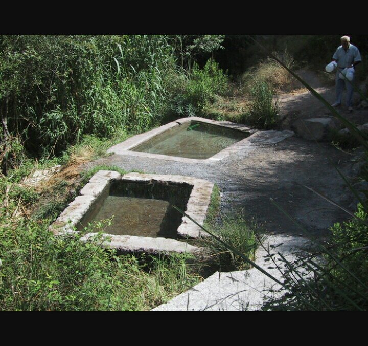 PadulOitProject's tweet photo. Baños de URQUIZAR en Dúrcal. Fantastico paseo hasta su llegada https://t.co/OChUUXBypH