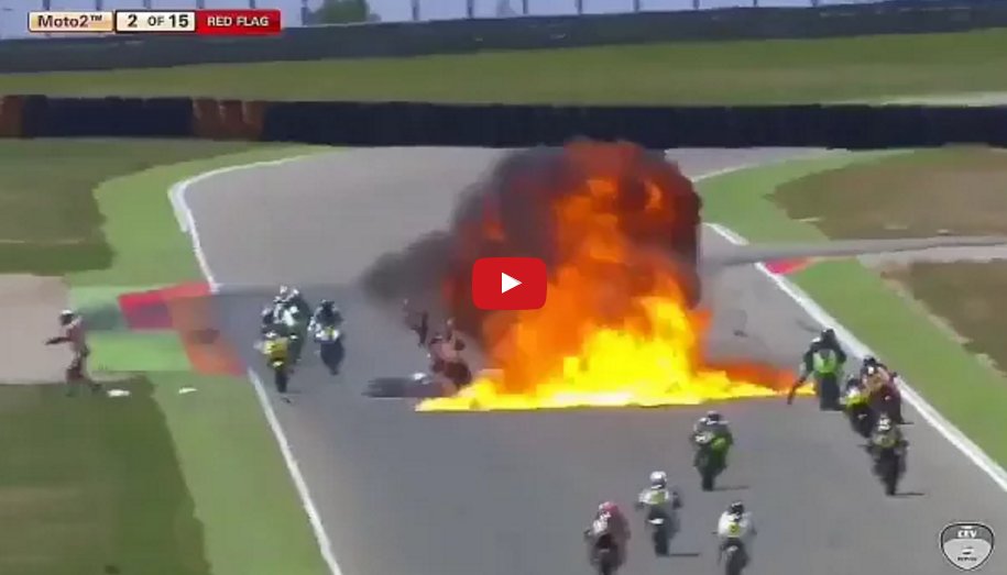 Video: watch a motorcycle fuel tank explode mid-race… bit.ly/1Ul2pOr

#Motorbike #Motorcycle