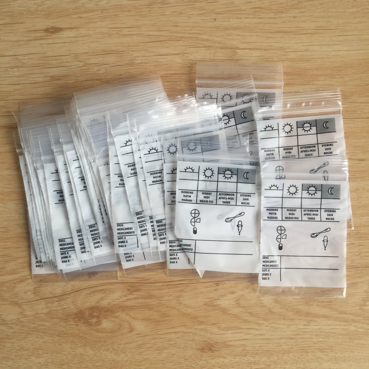 beaufygroup's tweet photo. fruit bag,opp bag,medical zipper bag,deli bag, hot on sale. https://t.co/L3HvbzDTuL