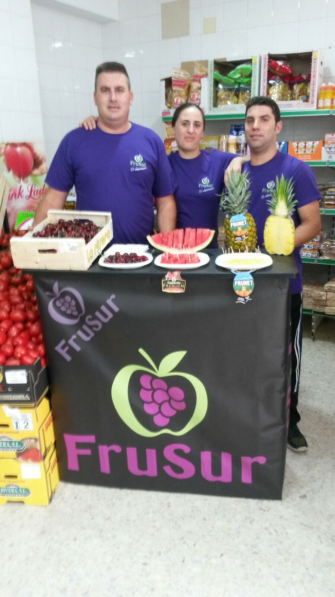 GFrusur's tweet photo. Celebra con nosotros que cumplimos 25 años. Hoy en Frutería Vistahermosa, Antonia y Alimentación la Oca. https://t.co/GlrnGTwzKT